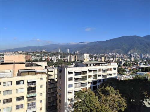 24-15118 Ely Toubia Apartamenot En Alquiler