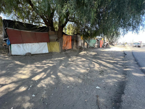 Terreno Comercial En Venta En San Isidro Atlautenco