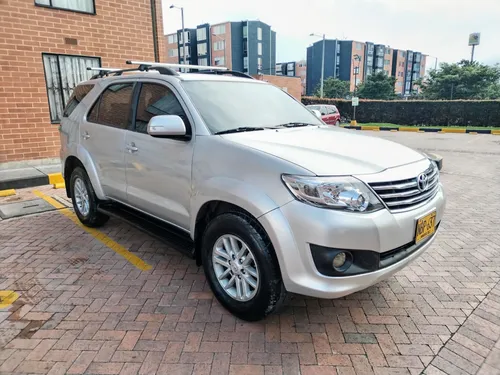 Toyota Fortuner 2.7l 4x2