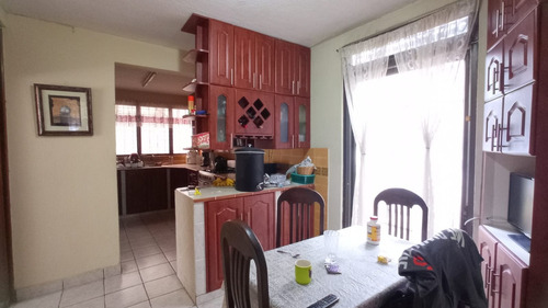 Imagen 17 de 30 de Vendo Hermosa Y Amplia Casa, Ubicada En Un Lugar De Ensueño, Rodeada De Naturaleza