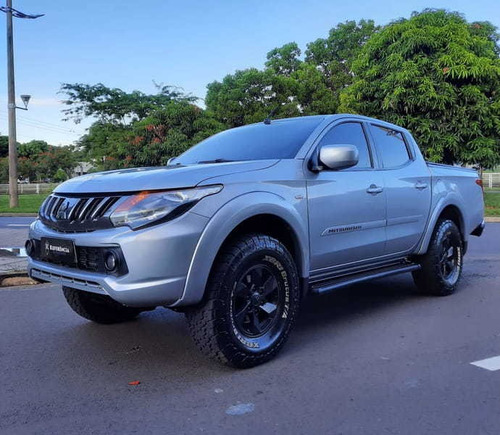 Imagem 3 de 14 de Triton L200 Sport Gls Diesel 2.4 2019 (repasse)