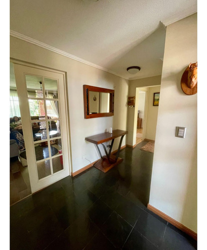 Vendo Casa Amplia En Condominio El Santuario, Sector Alto Ma