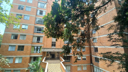 Apartamento En Venta En Medellín - Calasanz Cod 66042