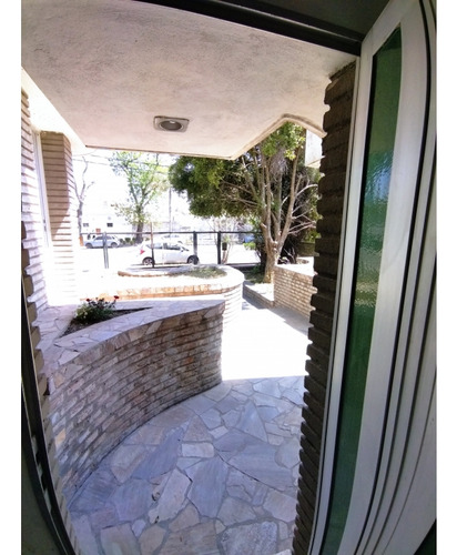Casa Y Departamento En Venta. Apto Edificio. San Lorenzo, Santa Fe