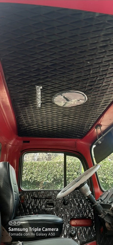 Mercedez Benz 1114