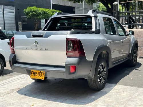Renault Duster Oroch 2.0 Dynamique