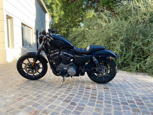 Harley Davidson 883