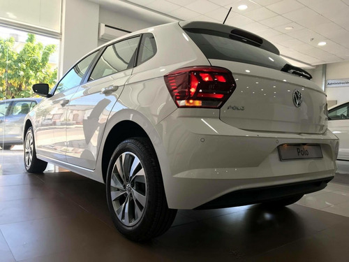 Volkswagen Polo 1.6 Msi Highline At Jc