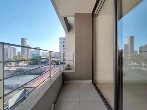 Comodo Departamento En Arriendo