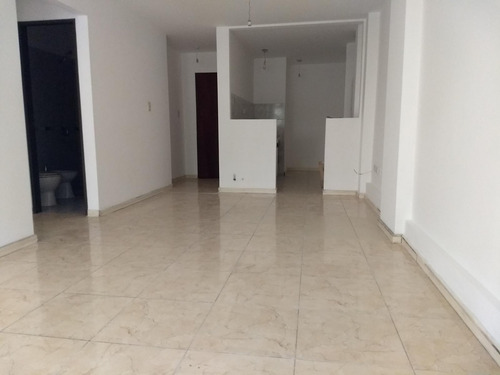 Departamento Alquiler Un Dormitorio, Balcón, Nueva Córdoba