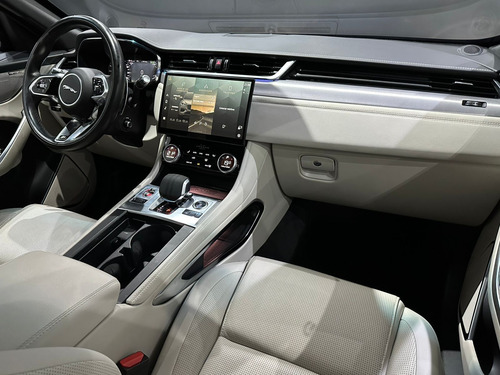 Jaguar F-PACE 3.0 R-Dyn.SE AWD 340cv (Híbrido)