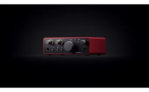Interface de áudio Focusrite Scarlett Solo de 4ª geração USB-c cor