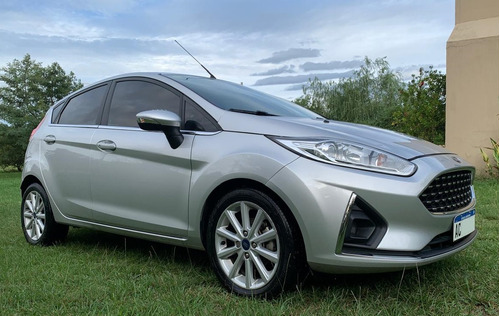 Ford Fiesta Kinetic 1.6 Titanium Powershift 120cv