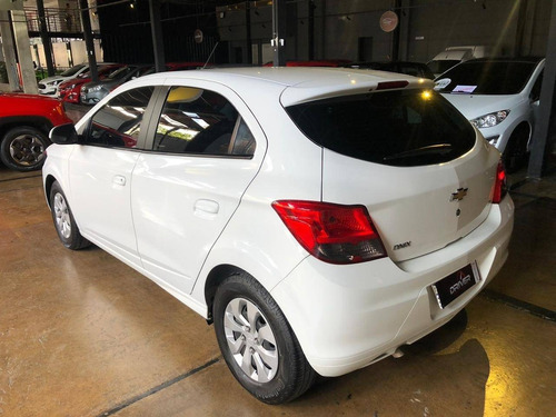 Imagem 12 de 12 de Chevrolet Onix 1.0 Mpfi Joy 8v Flex 4p Manual