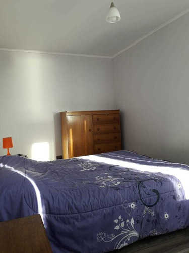 Casa De 2 Pisos A 50 Metros De La Playa Totalmente Equipada.