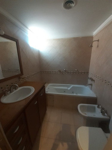 Imagen 8 de 14 de Piso En Venta En Avellaneda Oeste