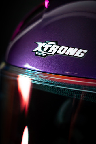 Casco Para Motociclista Certificado Ece 2206 Dot Xtrong R1 Violeta Oscuro Morado Rosa S