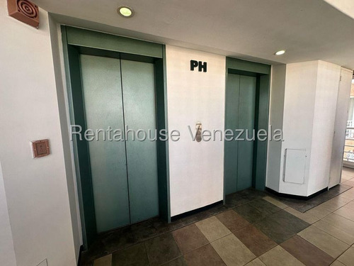 Grandioso Apartamento Ph En Magnifico Conjunto Residencial En Venta En Boleita Norte Yf