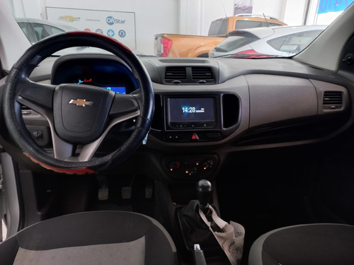 Imagen 5 de 15 de Chevrolet Spin Lt