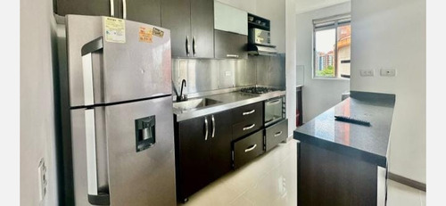 Arriendo Apartamento Amoblado Los Colores