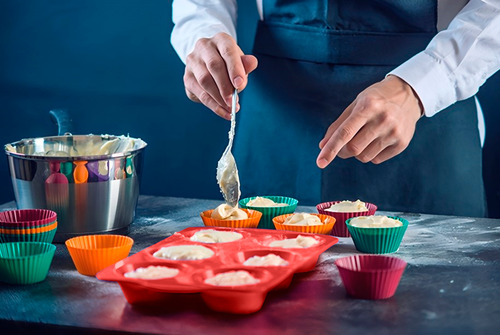 Set Moldes Muffins Silicona + Molde Teflon Cupcakes X6 Uni