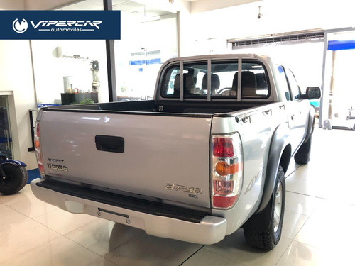 Mazda Bt-50 4x4 2.6 2011 Impecable!