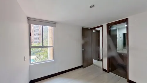 Moderno Apartamento En Sabaneta Con Gran Vista. Código 47