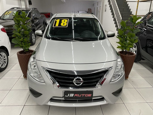Imagem 1 de 15 de Nissan Versa 2018 1.6 16v Sv Aut. 4p