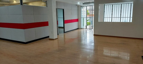 Edificio En Venta En Metepec