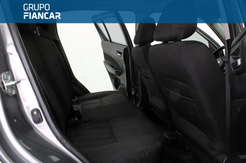 Imagen 11 de 14 de Suzuki Swift Gl 2015