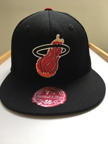 Gorra Michell Y Ness Original Miami Heat Nba. 