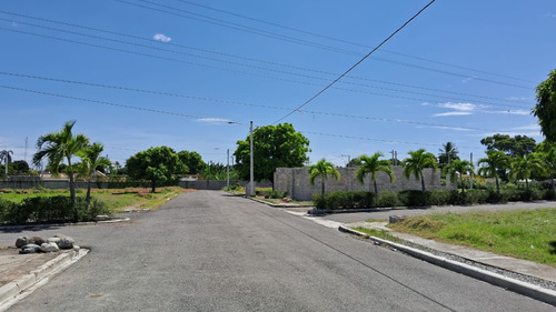 Vendo Solares En Sombrero Baní, República Dominicana