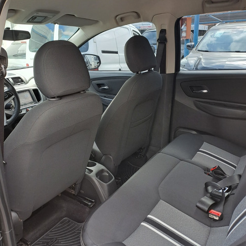 Imagen 15 de 17 de Chevrolet Spin Activ 1.8n M/t Gnc 2016
