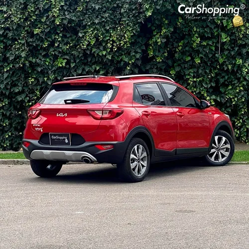 Kia Stonic 1.0 Mt Zenith Híbrida La Más Full Como Nueva