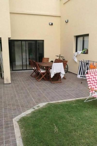 Imagen 8 de 9 de Casa En Venta En Haras Santa Maria Maroto Propiedades