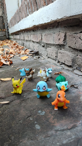Mini Pokémon Gen 1 Primera Combo X5 Azar Gashapon Con Shiny