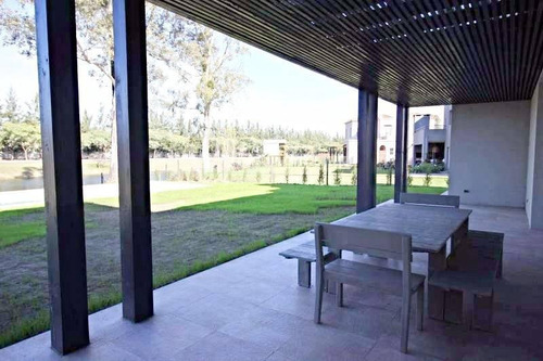 Imagen 8 de 15 de Casa En Venta En El Encuentro, General Pacheco, Tigre