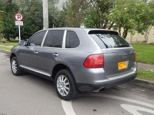 Porsche Cayenne 3.2 V6
