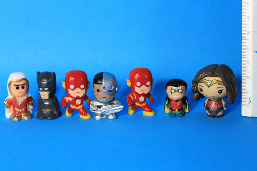 Lote 7 Miniatura Figuras Chibis Dc (Usado)