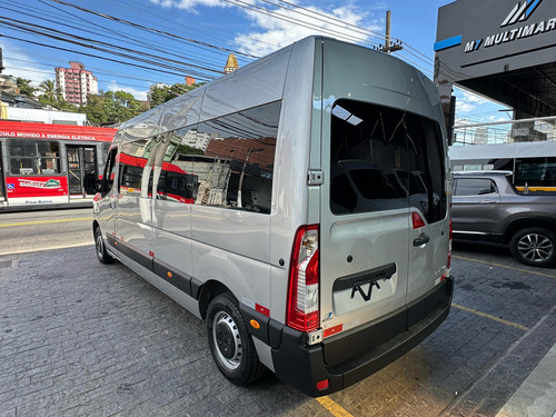 Renault Master L3h2 Minibus - Executiva 16 Lugares