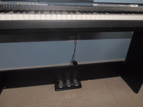 Piano Electrico Kurzweil Ka110 Negro (Usado)