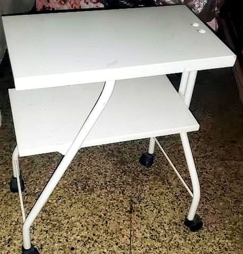 Mesa Auxiliar,metalica Con Rueda-clinica/spas/equipos.regalo