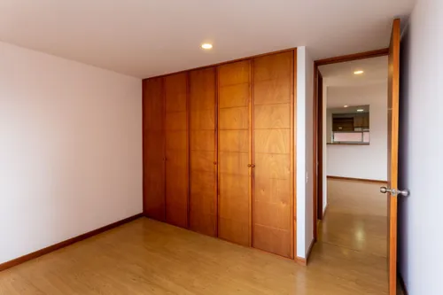 Apartamento En Arriendo En El Tesoro. Cod A20252