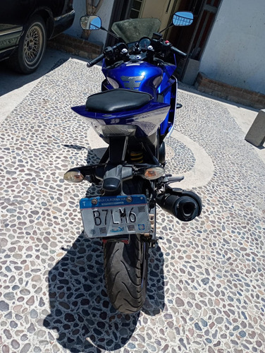 Yamaha Yzf R15 V2 2016
