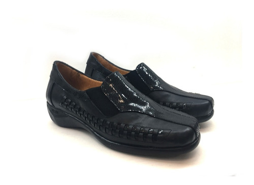 Imagen 1 de 4 de Zapato De Cuero Cómodo Para Dama Modelo 2432 / Negro
