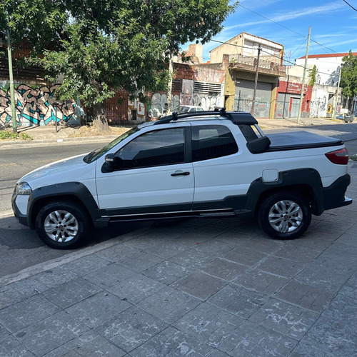 Fiat Strada 1.6 Adventure Cd