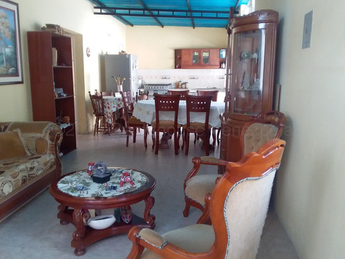 Imagen 20 de 24 de Casa En Venta Conservada 151mts2 La Pedrera Estef 22-12383
