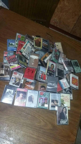 20 Cassettes Originales De Distintos Interpretes 