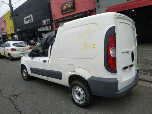 Imagem 5 de 9 de Sucata Fiat Fiorino 1.4 8v Evo Manual Ano 2016