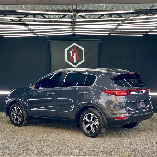 Kia Sportage Desire hybrid